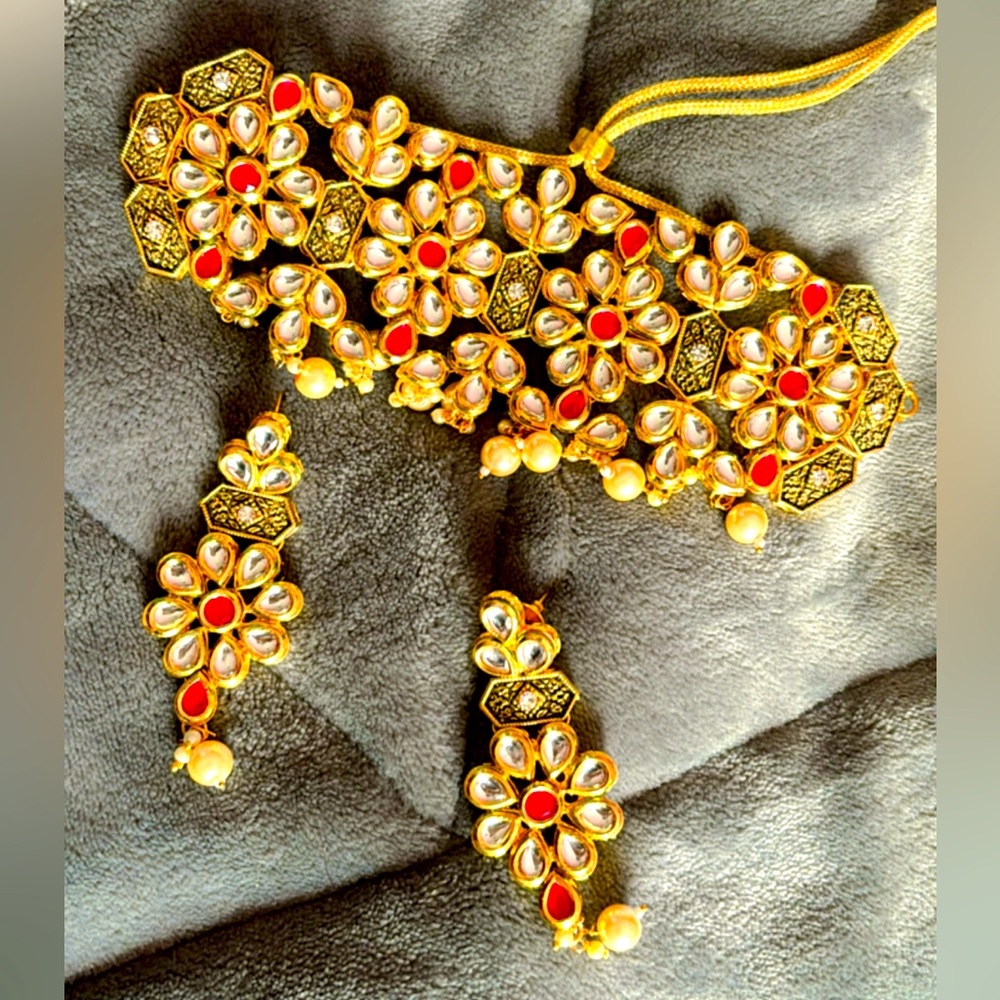 Indian Pakistani Set With earrings